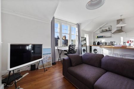 1 bedroom flat to rent - Photo 3
