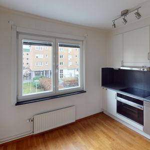 Västra Åsgatan 15 - Photo 2