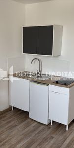 Location Appartement 1 pièce 27m² LILLE 59000 - Photo 3