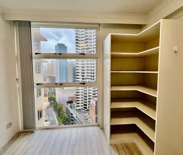 Spacious 1-Bedroom Apartment in the Heart of Sydney CBD with Balcon... - Photo 4