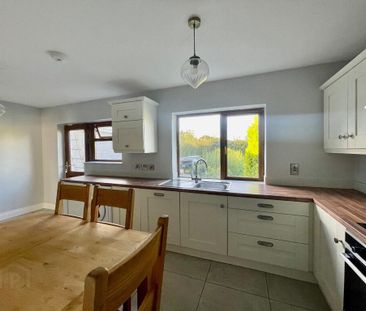 33 Crossmore Gardens, Keady, BT60 2TR - Photo 1
