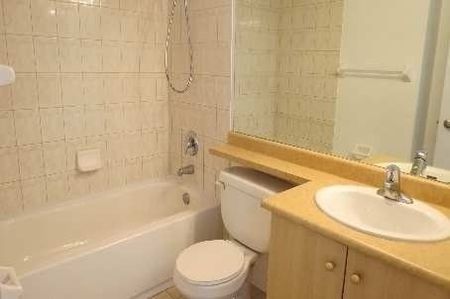 For Lease - 212 Eglinton Avenue Unit# 1807, Toronto, Ontario - Photo 4