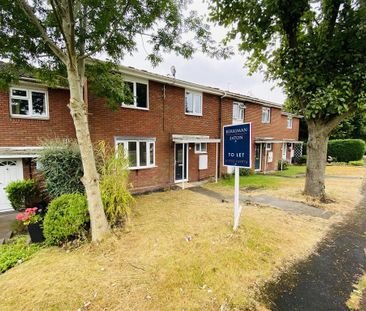 3 bedroom terraced house to rent - Photo 2