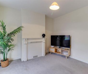 3 bedroom house to rent - Photo 2