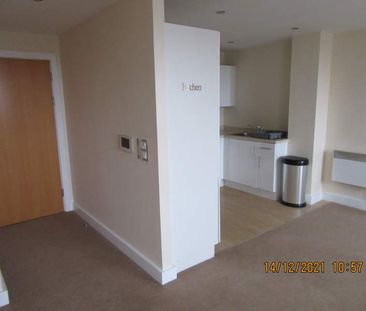 Two Bedroom Flat – Llanelli - Photo 1