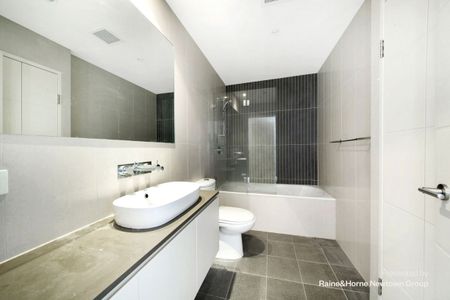 The Urban Living - Spacious & Stylish One-Bedroom Apartment - Photo 4