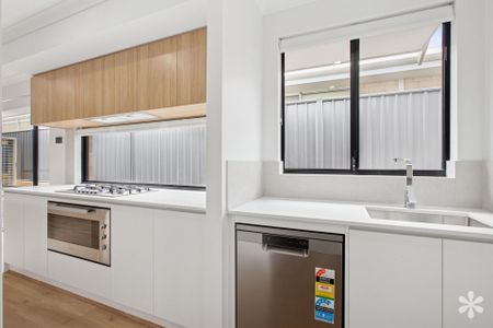 5 Jacaranda Road - Photo 2