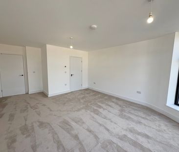 NEW BUILD 5 Burnaby Road, Bournemouth - Photo 4
