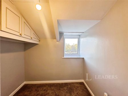 2 bedroom house to rent The Fairway, Kings Norton, B38 - Photo 2