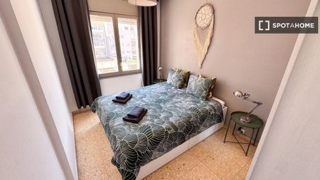 4 room luxury Apartment for rent in Barcelona, Catalonia - Photo 5