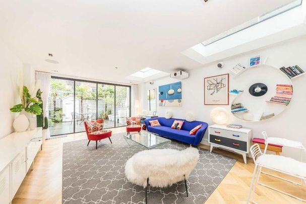 2 bedroom terraced house to rent - Photo 1