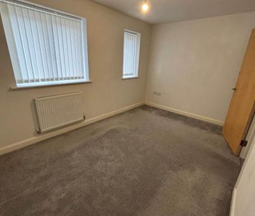 Chedlin Drive, Manchester - Photo 3