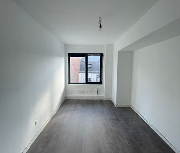 Appartement te huur - Photo 2