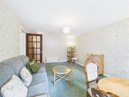 2 bedroom apartment to rent - Photo 3