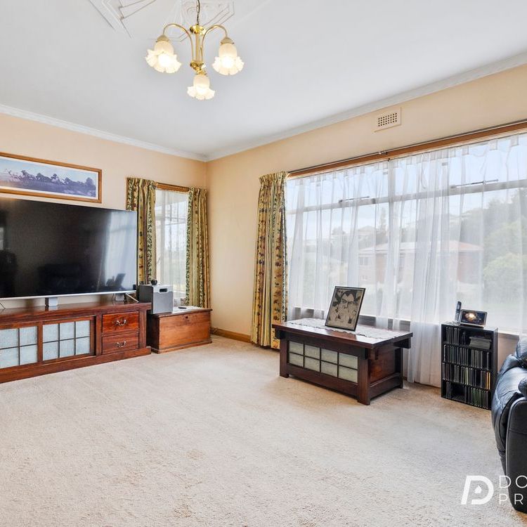 98 springfield ave, west moonah tas 7009 - Photo 1