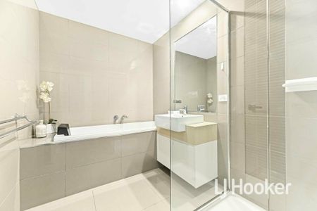 Prestigious Lakeside Living! - Photo 2