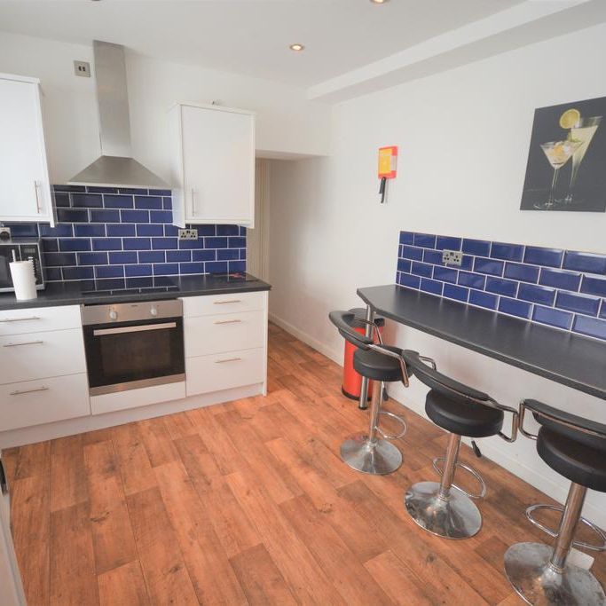 4 bedroom house to rent - Photo 1
