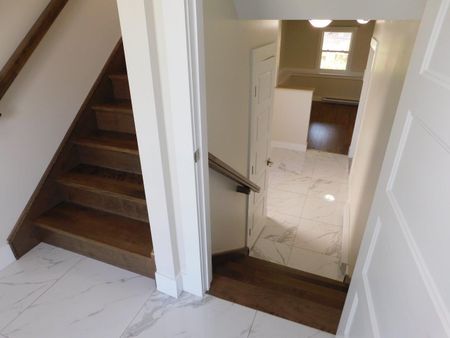 FOR RENT – 142 Honeygold Drive, Halifax, Nova Scotia - Photo 4