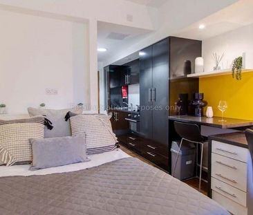 Studio to rent - Photo 5