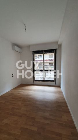 Location : appartement 3 pièces (65 m²) à PERPIGNAN - Photo 3