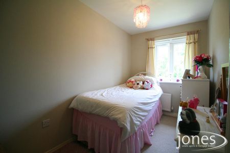 2 bedroom terraced house to rent - Photo 2
