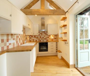 1 bedroom cottage to rent - Photo 2