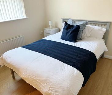 Apartment 12 202-206 Albertbridge Road, Belfast, BT5 4GY - Photo 5