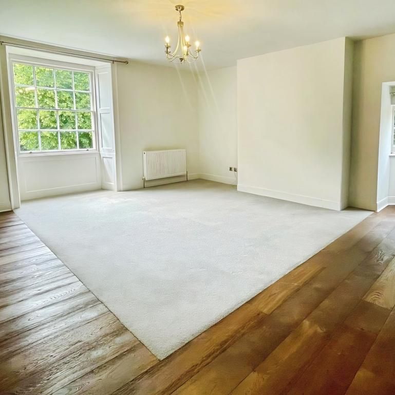 2 bedroom property to rent - Photo 1