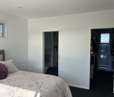Four Bedrooms + Study - Photo 5