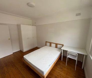 Kingsford - Photo 2