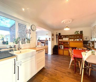 3 Bed Semi-Detached House, Silbury Road, BS3 - Photo 6