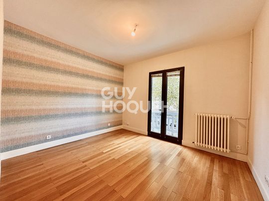 Appartement 3 pièce(s) 68.68 m2 terrasse et balcon CENTRE VILLE AIX LES BAINS - Photo 1