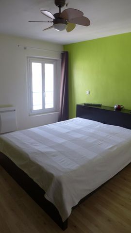 Location Appartement 3 pièces 74m² HYERES 83400 - Photo 3