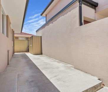 Bayswater Haven: Convenience Meets Comfort - Photo 6