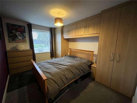 Anderson Court, Burnopfield, Newcastle Upon Tyne, NE16 - Photo 4