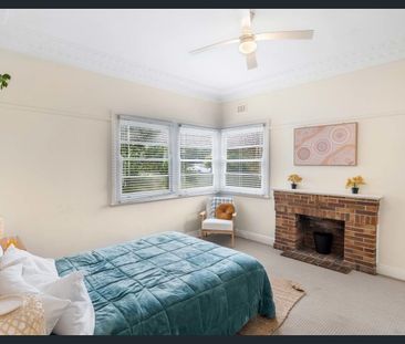 Centrally Located Home - Photo 4