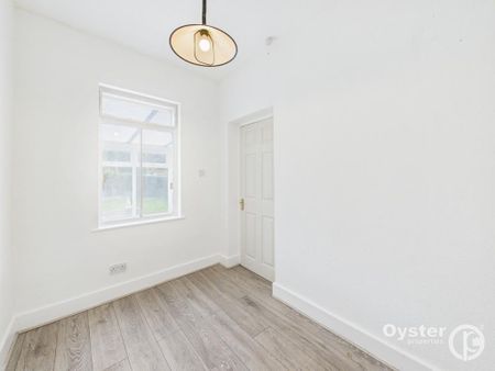 3 bedroom semi-detached house to rent - Photo 4