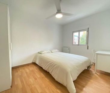 Calle de Orio, Madrid, Community of Madrid 28041 - Photo 3