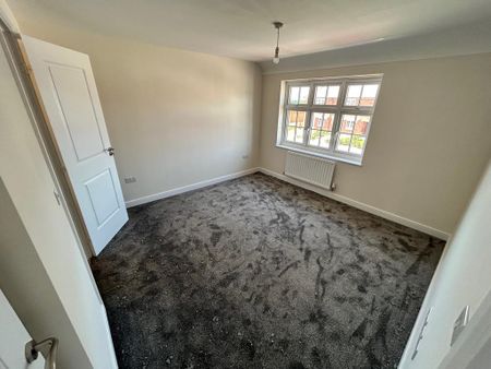 3 bedroom terraced house to rent - Photo 2