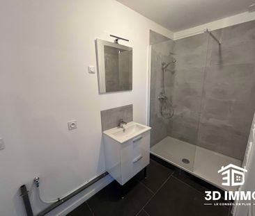 Location Appartement 3 pièces 55m² AVESNES SUR HELPE 59440 - Photo 4