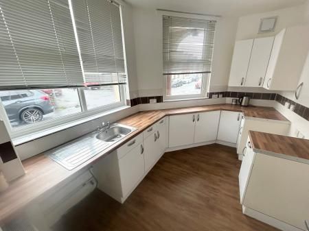 King Street, Staffordshire, Burton upon Trent, DE14 - Photo 3