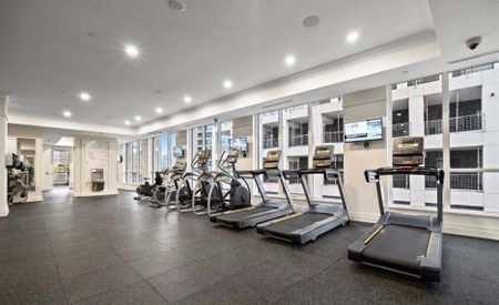 For Lease - 36 Elm Drive Unit# 1010, Mississauga, Ontario - Photo 4