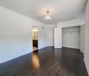 For Lease - 47 Hurst Avenue, Vaughan, Ontario - Photo 2