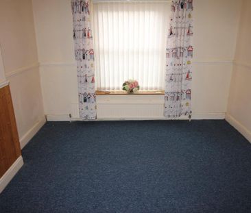 3 bedroom detached house to rent - Photo 4