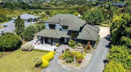 Relax and enjoy the space - Photo 3