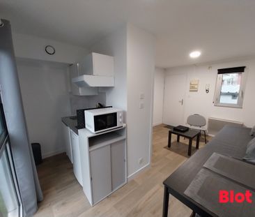 Location Appartement 1 pièce 16m² RENNES 35000 - Photo 2