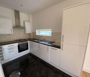 2 bedroom apartment to rent - Photo 6