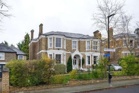 Dulwich Wood Avenue, London, SE19 - Photo 2