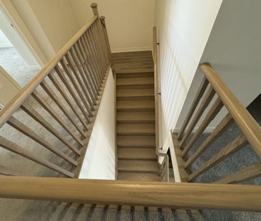 For Lease - 45 Gledhill Crescent, Cambridge, Ontario - Photo 4