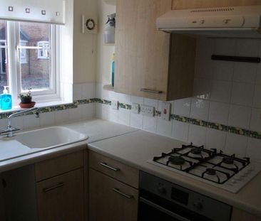 2 bedroom property to rent - Photo 3